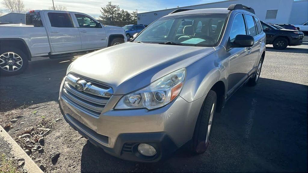 2014 SUBARU Outback