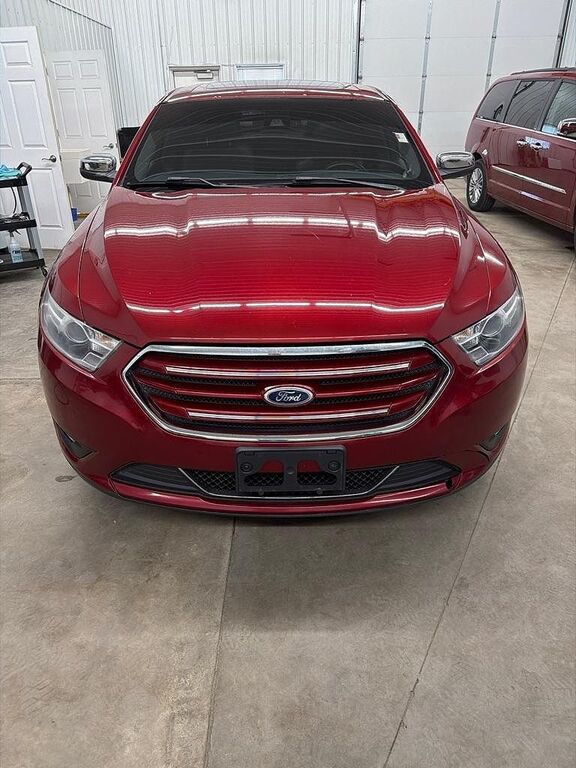 2015 FORD Taurus