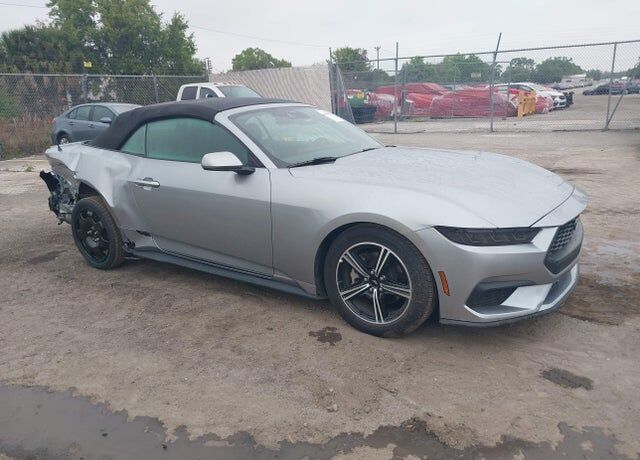 2025 FORD Mustang