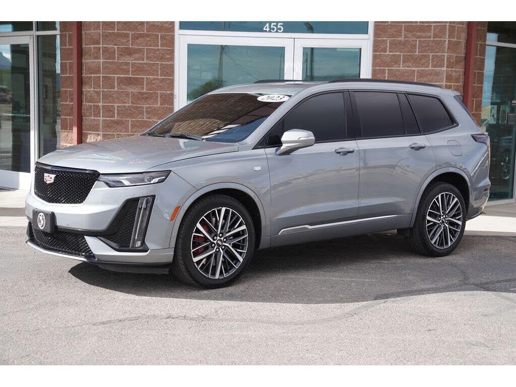 2023 CADILLAC XT6
