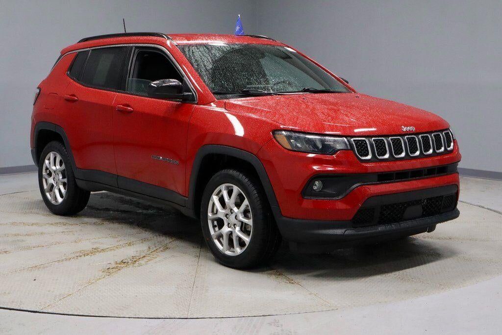 2023 JEEP Compass