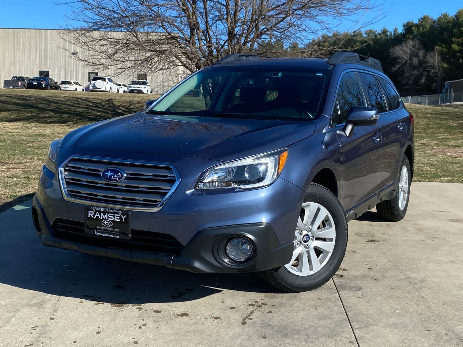 2017 SUBARU Outback