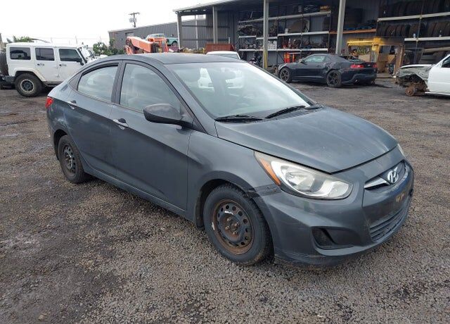 2012 HYUNDAI Accent