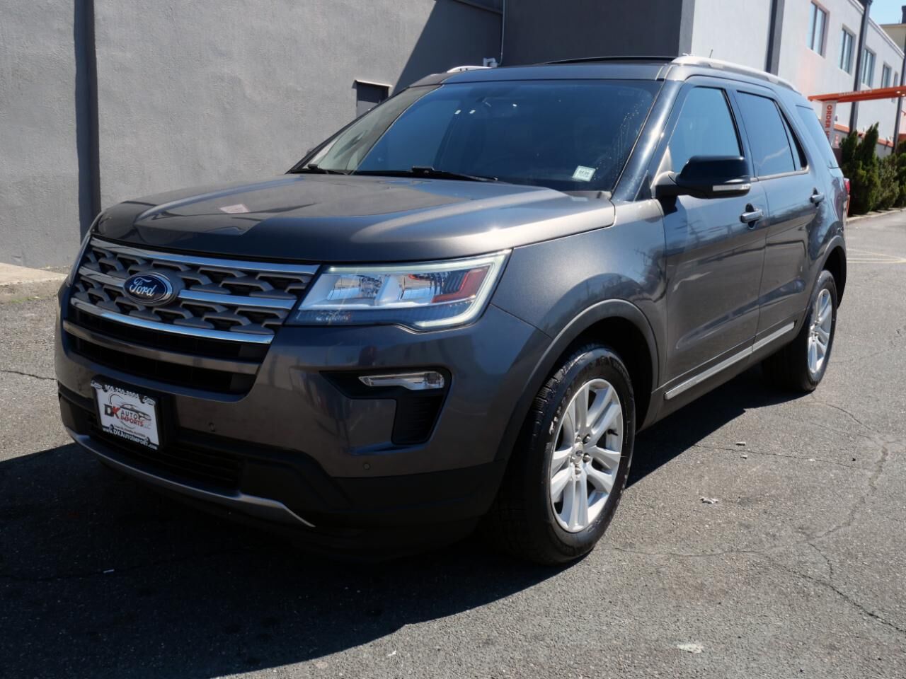 2018 FORD Explorer