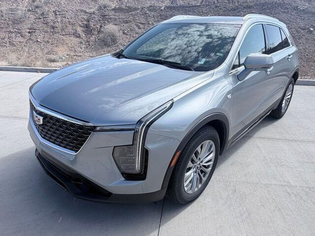 2025 CADILLAC XT4