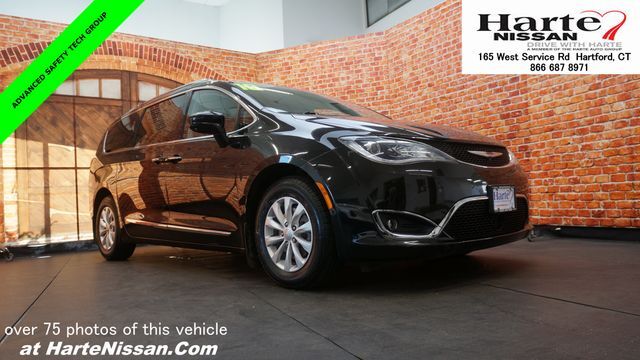 2019 CHRYSLER Pacifica