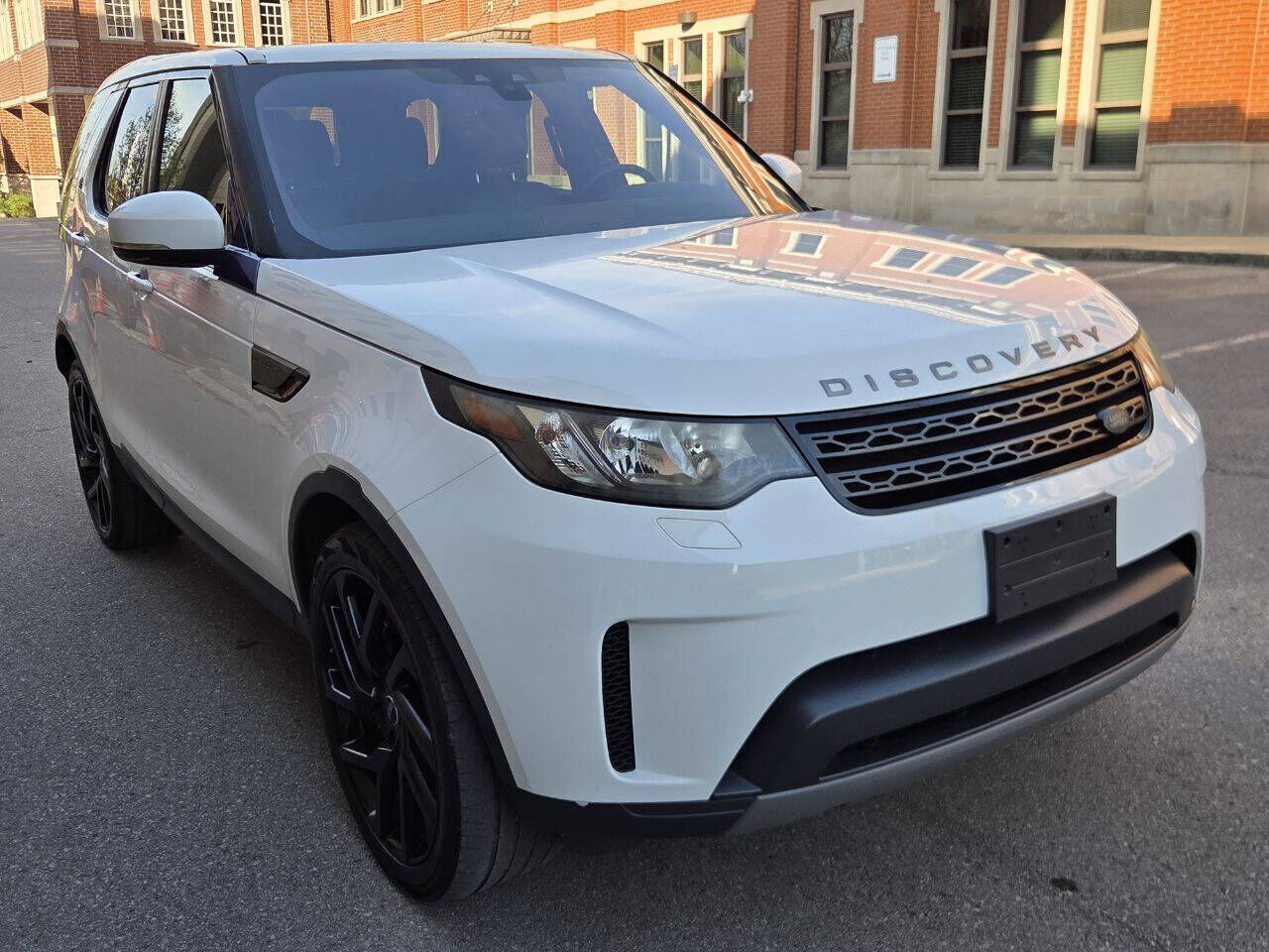 2018 LAND ROVER Discovery