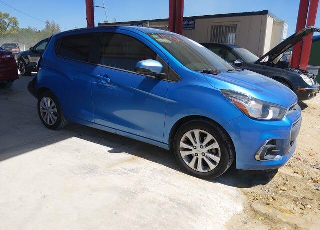 2017 CHEVROLET Spark