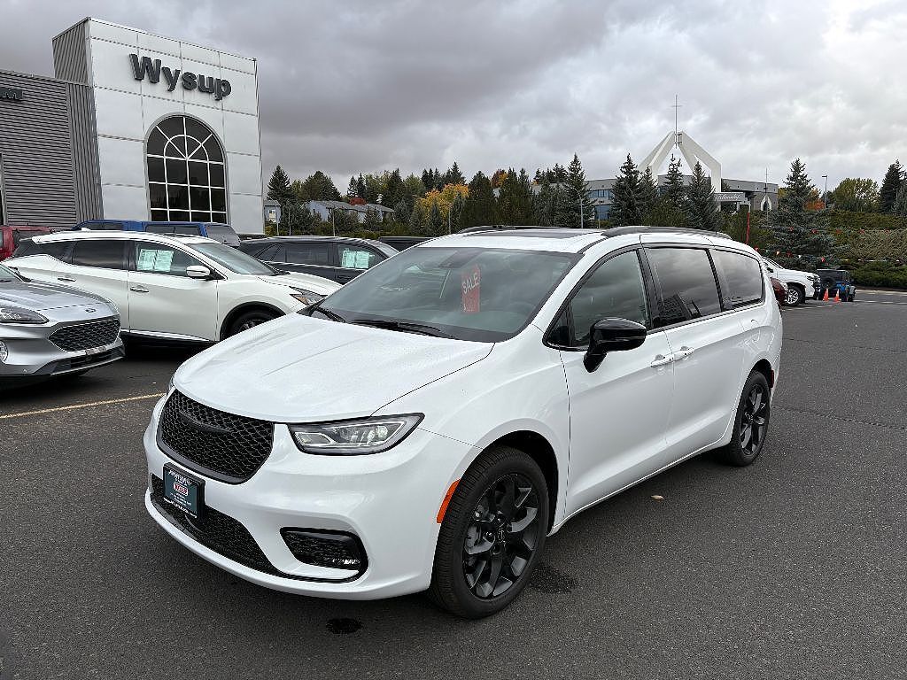 2026 CHRYSLER Pacifica