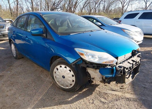 2012 FORD Focus