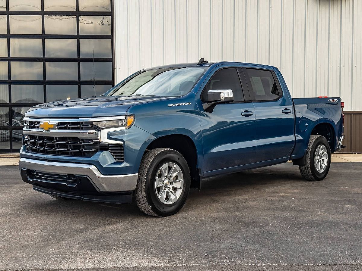 2024 CHEVROLET Silverado