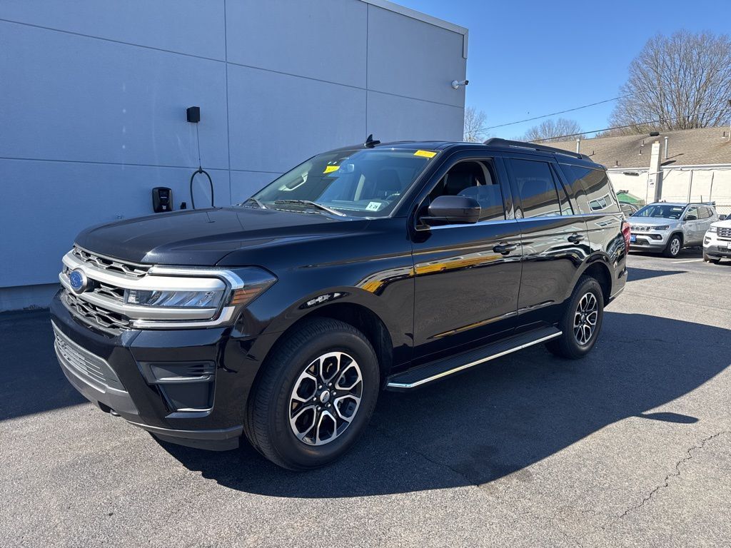 2023 FORD Expedition