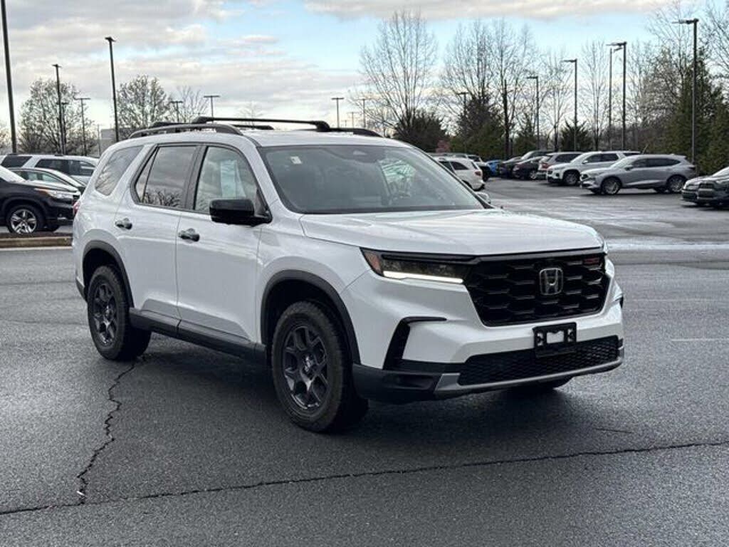 2025 HONDA Pilot