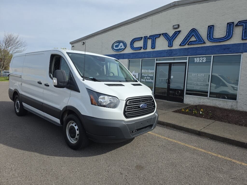 2019 FORD Transit