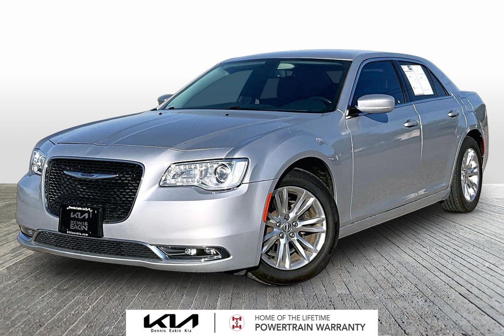 2021 CHRYSLER 300