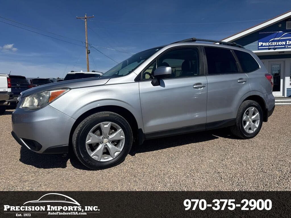 2015 SUBARU Forester