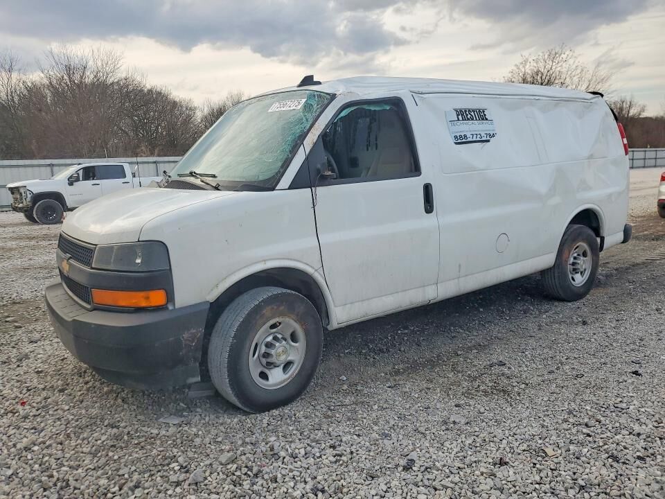 2024 CHEVROLET Express