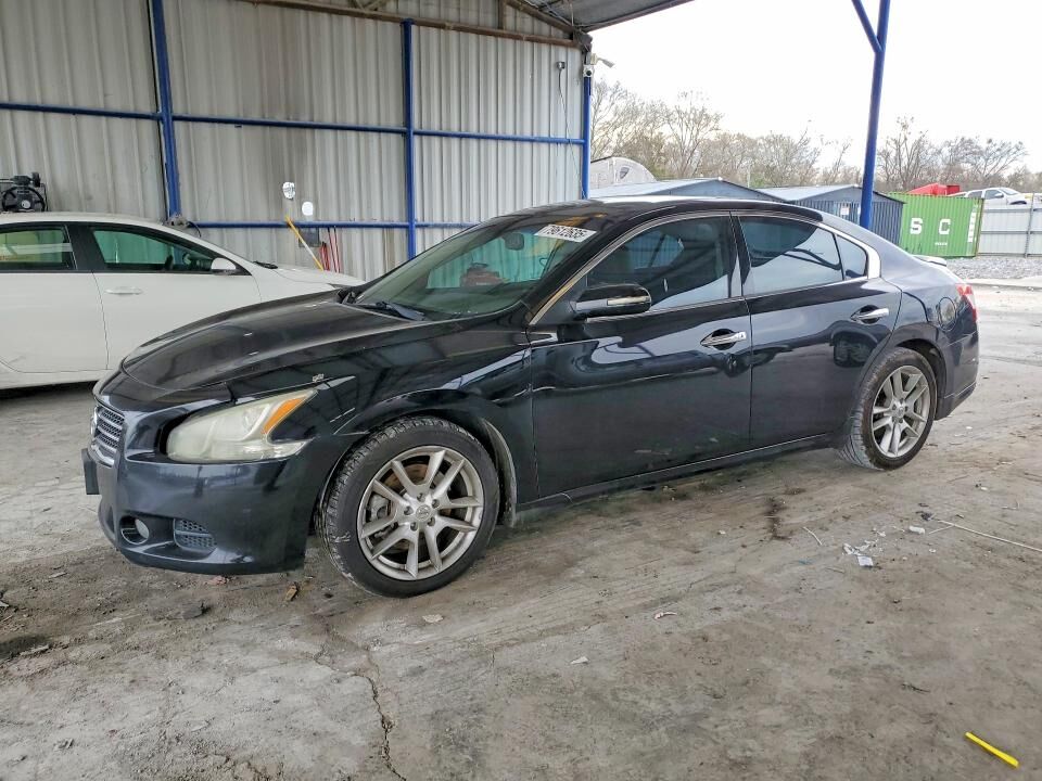 2011 NISSAN Maxima