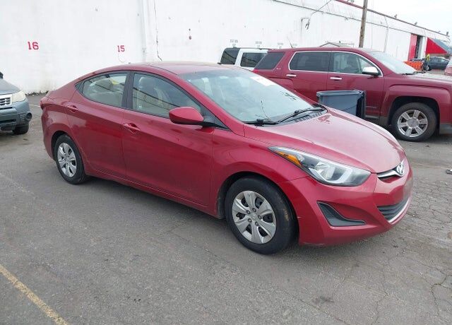 2016 HYUNDAI Elantra