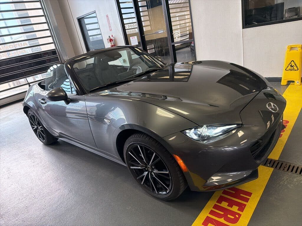 2024 MAZDA MX-5