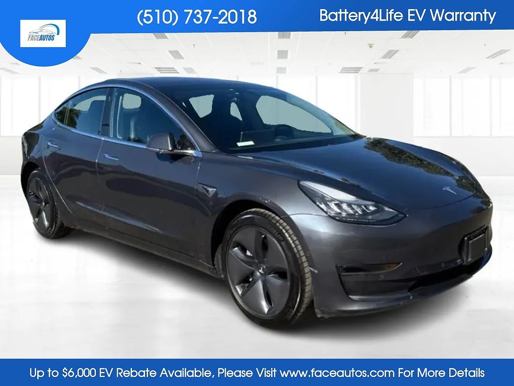 2018 TESLA Model 3
