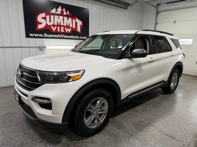 2021 FORD Explorer