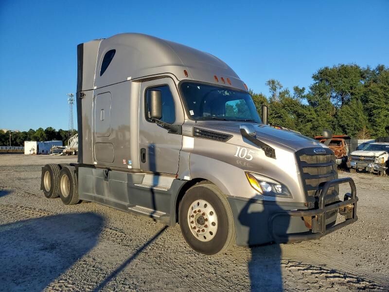 2019 FREIGHTLINER New Cascadia 126" Sleepercab