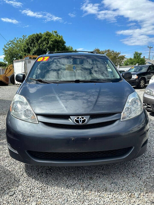 2007 TOYOTA Sienna