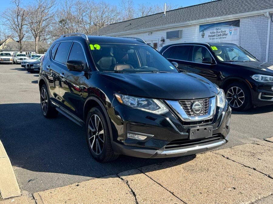 2019 NISSAN Rogue