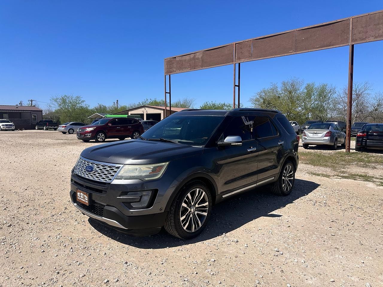 2016 FORD Explorer
