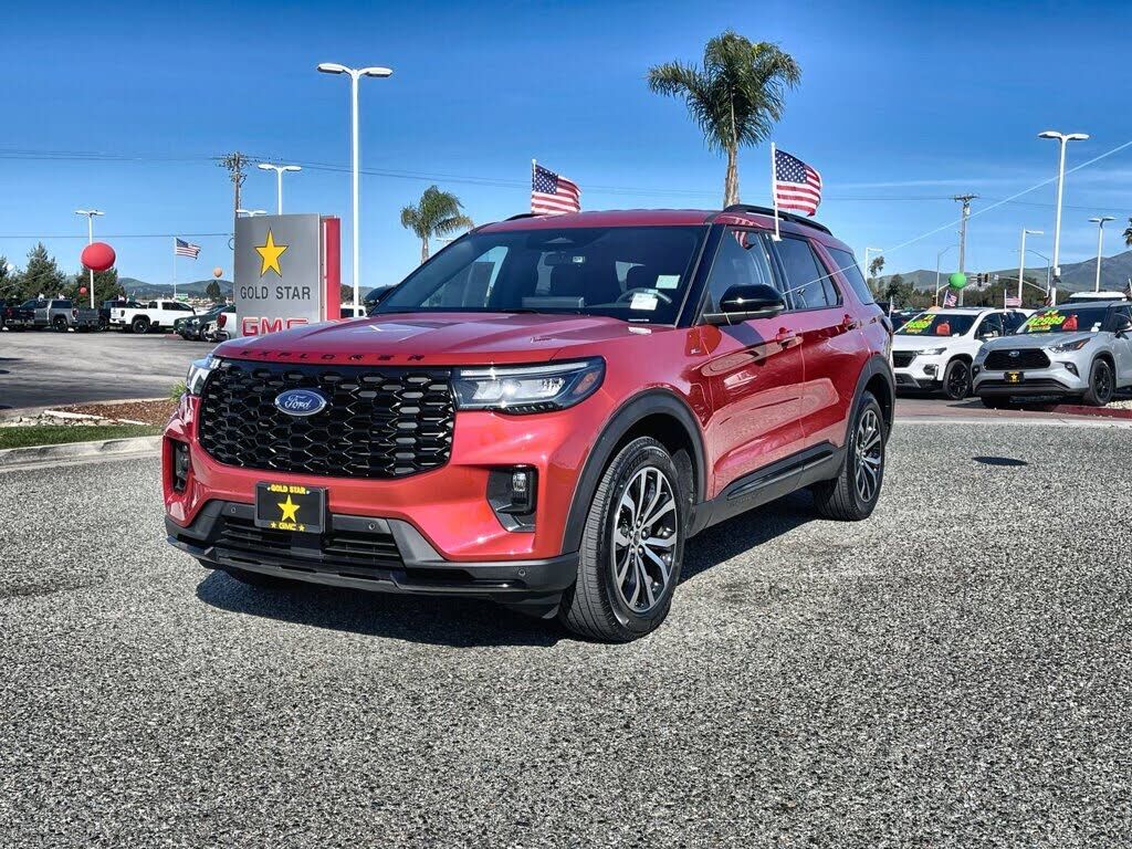 2025 FORD Explorer