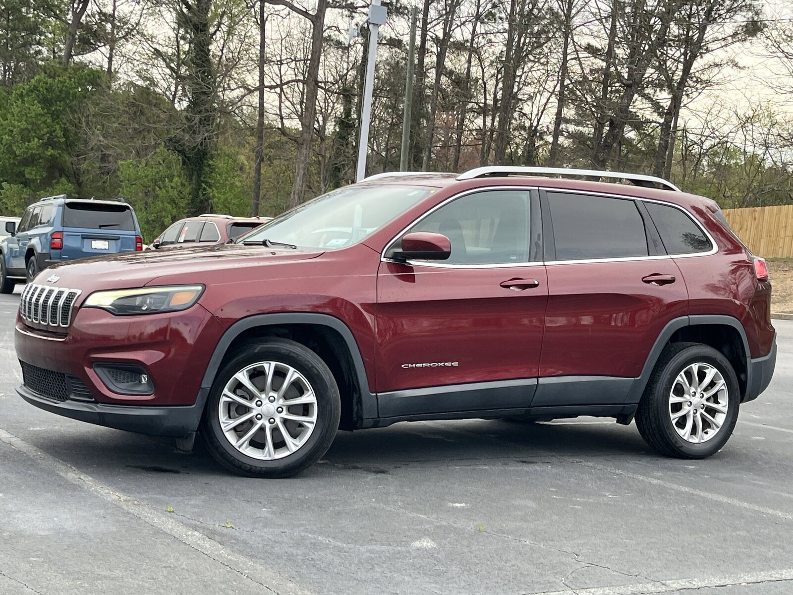 2019 JEEP Cherokee