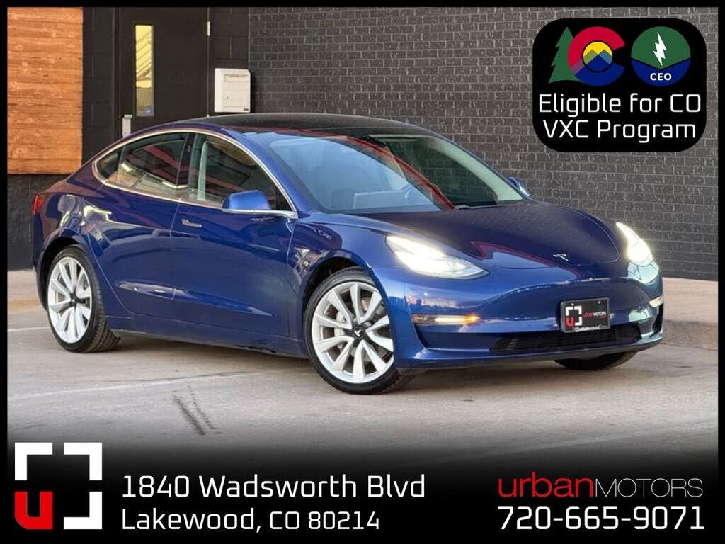 2020 TESLA Model 3