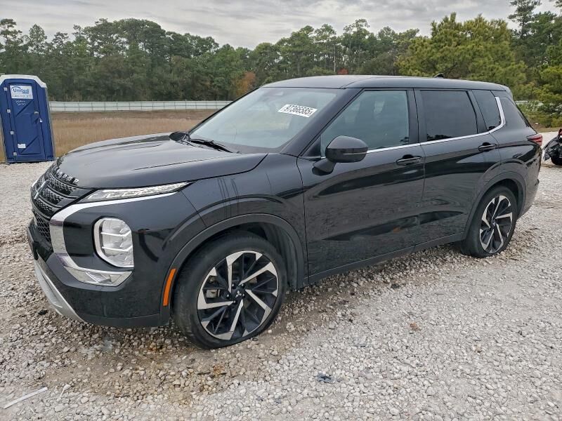 2024 MITSUBISHI Outlander