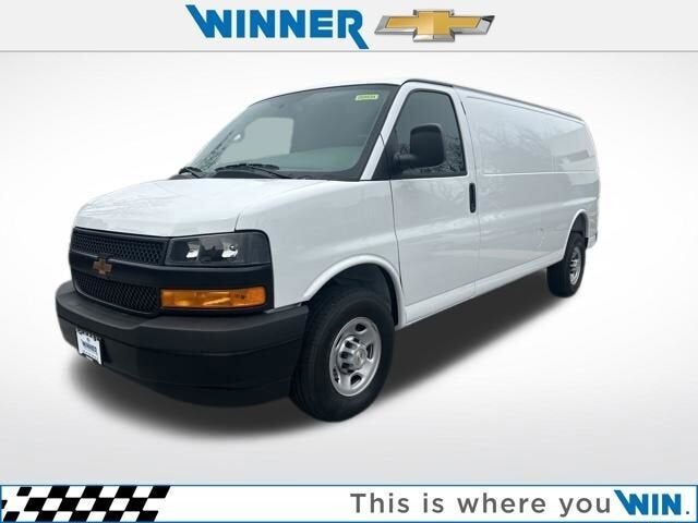 2026 CHEVROLET Express