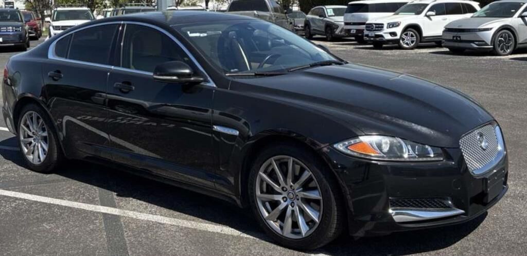 2012 JAGUAR XF