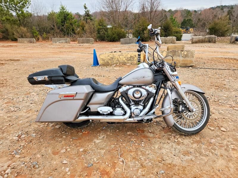 2009 HARLEY DAVIDSON Street Glide