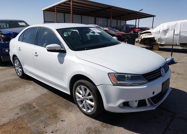 2014 VOLKSWAGEN Jetta