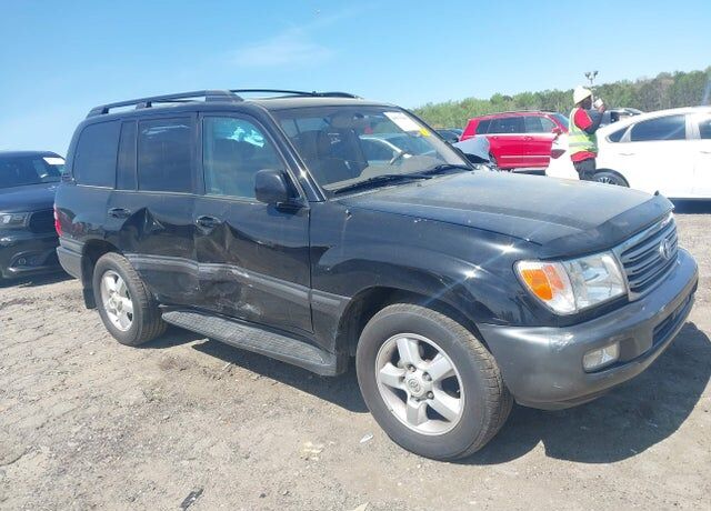 2004 TOYOTA Land Cruiser