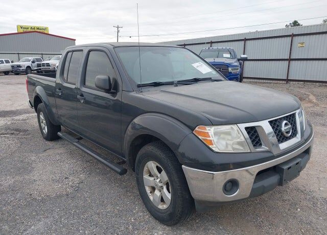 2011 NISSAN Frontier