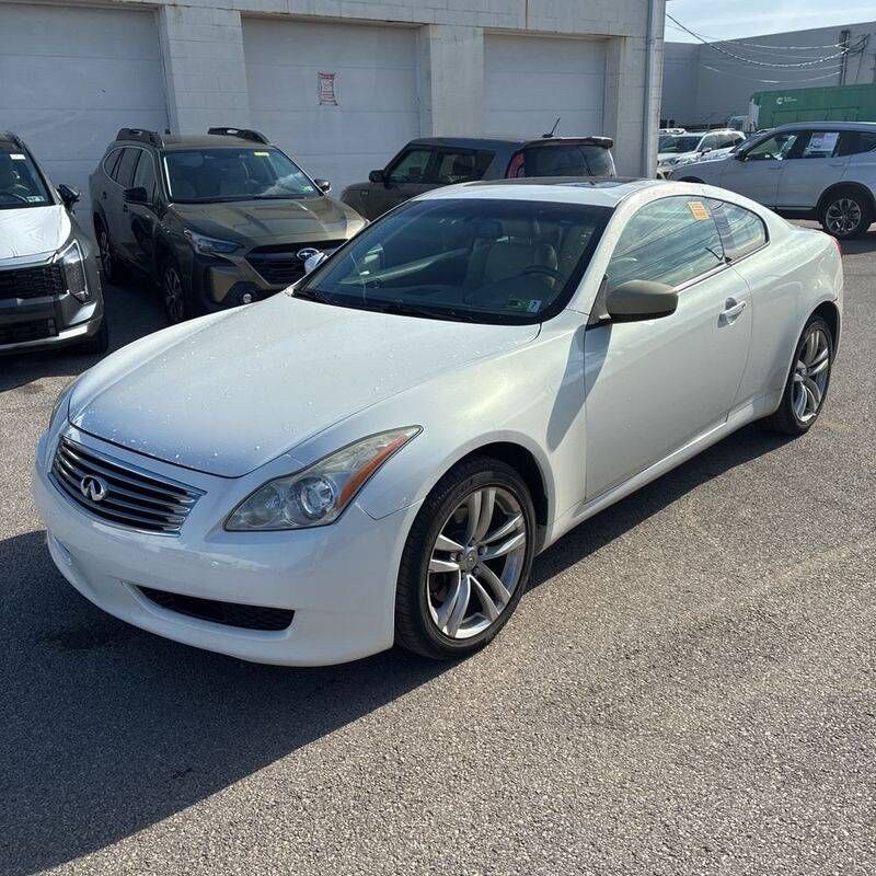 2009 INFINITI G37