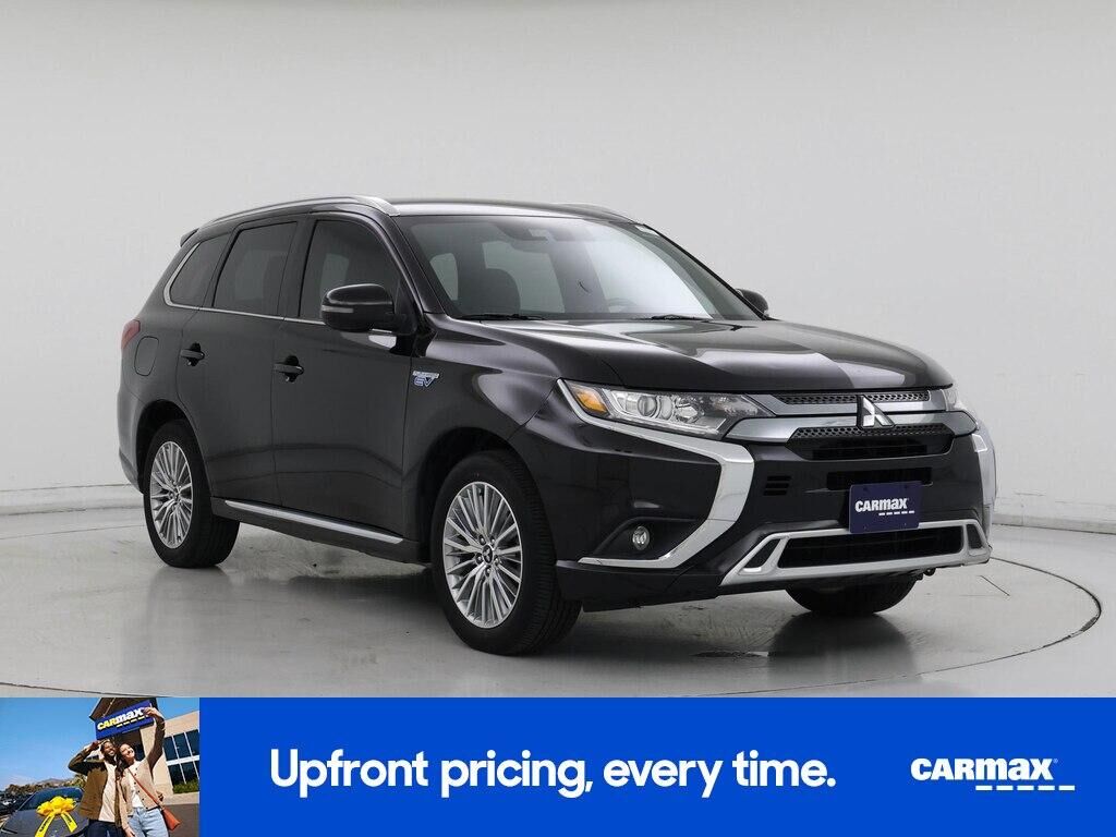 2020 MITSUBISHI Outlander