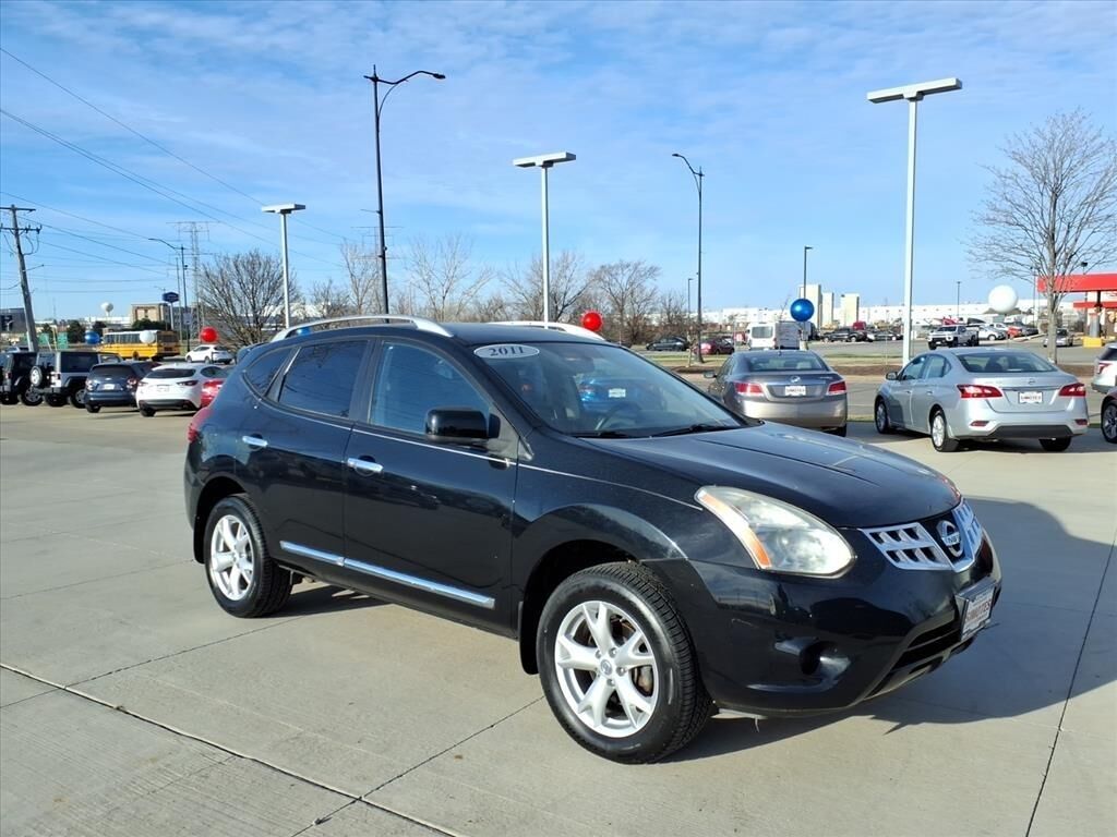 2011 NISSAN Rogue