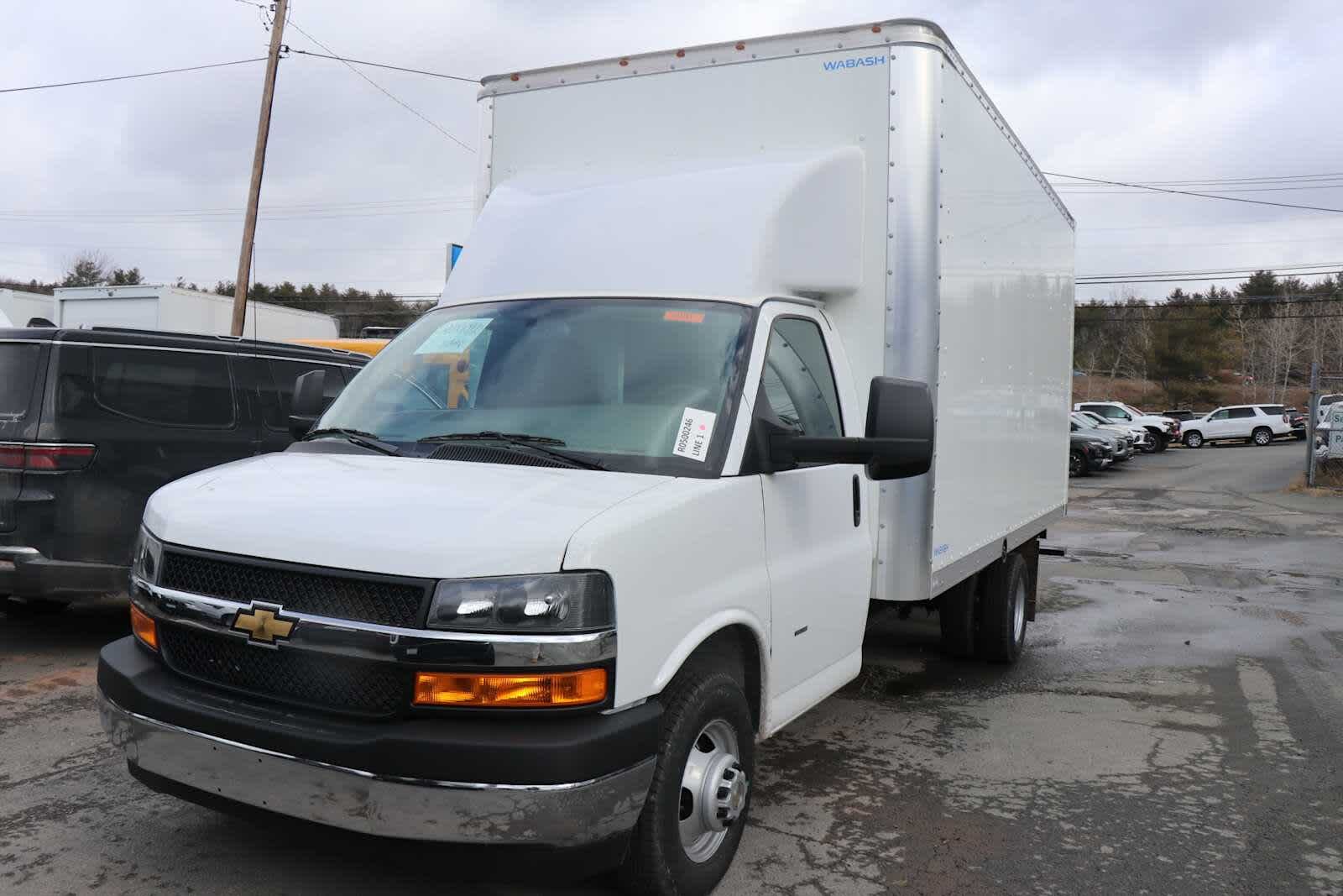 2025 CHEVROLET Express