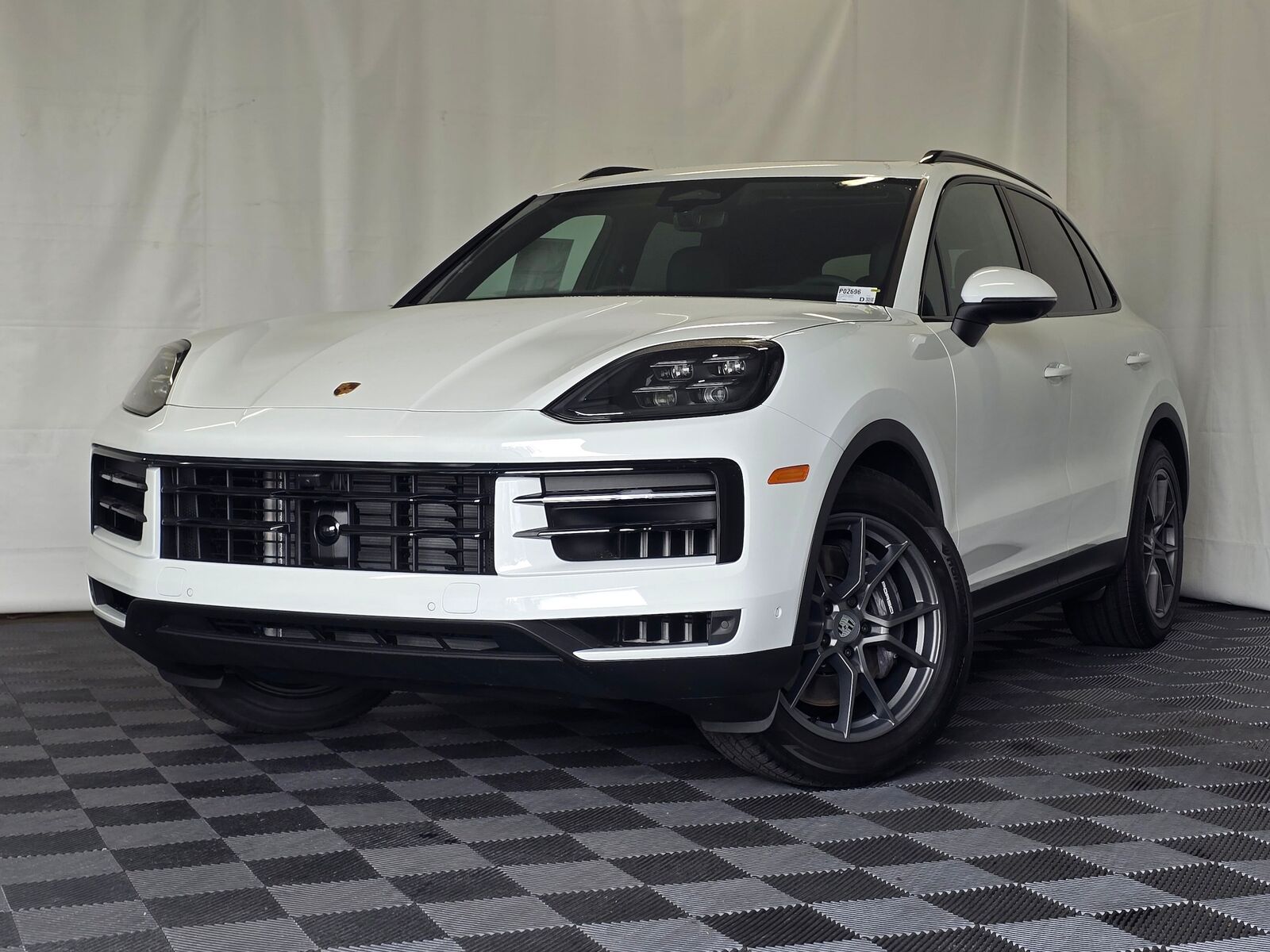 2026 PORSCHE Cayenne
