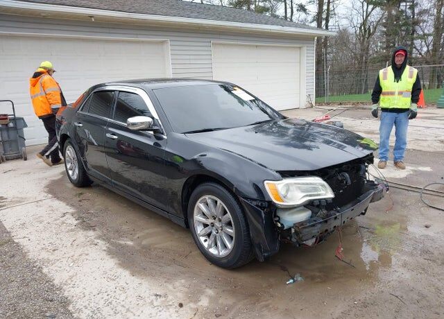 2012 CHRYSLER 300