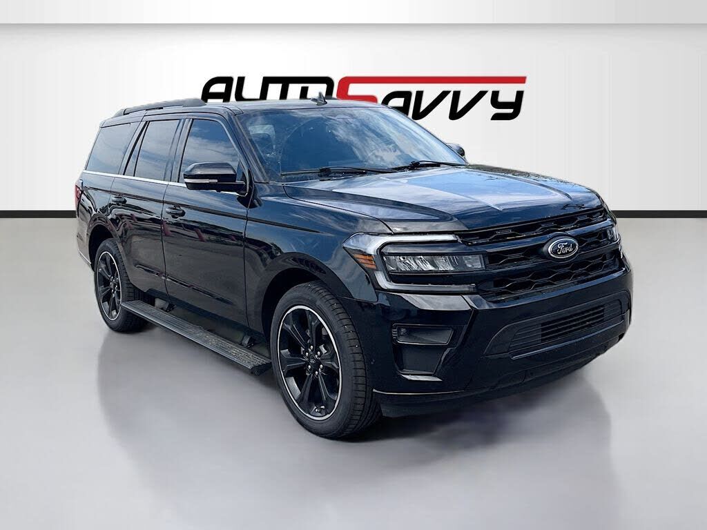 2022 FORD Expedition