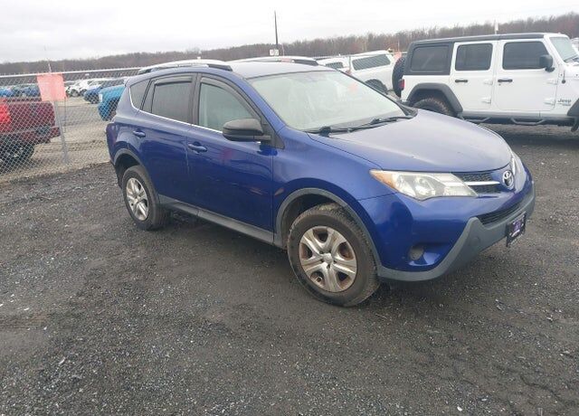2015 TOYOTA RAV4