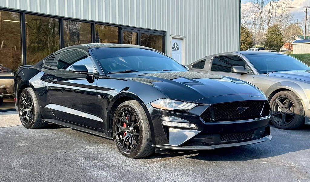 2018 FORD Mustang