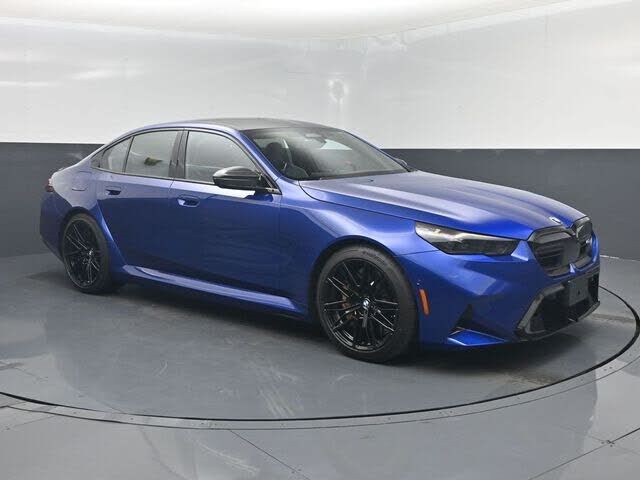 2025 BMW M5